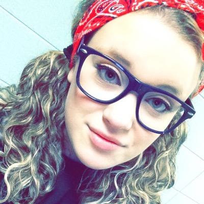 just a girl who is living life and loveing every single day of it!❤️ when someone says you cant do it. you try x100 harder and show them that you can!