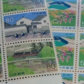 郵便事業株式会社が発売する新着記念切手・普通切手の情報です（非公式bot）