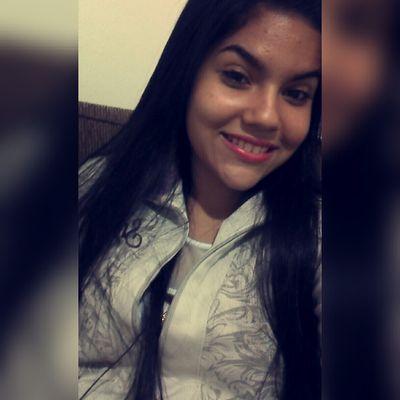 sorri em quanto consegue ll Fane, Nat, Bruna ❤⚓❤ ll Potterhead and Lovatic ll snap : lais2813