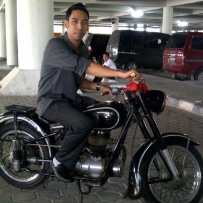 ian_adrieyan's profile picture. ga neko-neko......