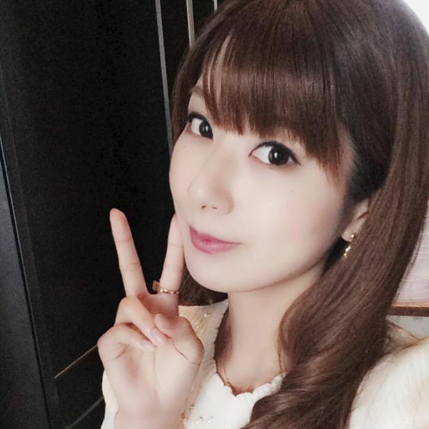 生まれも育ちも柏の柏大好きっ子。都内でOLしています。東葛３年生のときの合唱祭が一番の思い出。演劇も楽しかったなーヾ(*´∀｀*)ﾉイベントに頑張りすぎて代ゼミに通うことになったけど、予備校も楽しかったかな☆彡趣味はサッカー観戦とバンドと写真。まったりつぶやきます♪