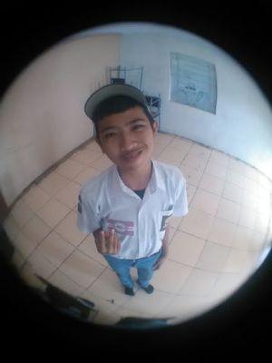 Lupa password, unfoll aja. Follow yang ini @PanduDSatya