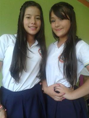 ELIZABETH CARDONA Dios,Madre,Padre,Hermanas,Leidy Dahiana ♥ Amigos,michel,Primas,Linda marin.♥ Simon mesa ♥