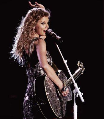 slaying since '89 @taylorswift13