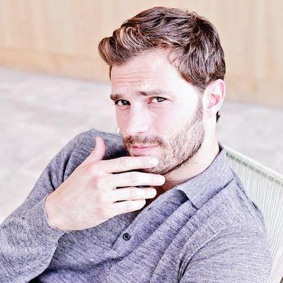 Twitter account dedicated to our man, @JamieDornan. IG: @jamiedornanph. Laters, baby. #TeamFifty #TeamDornan