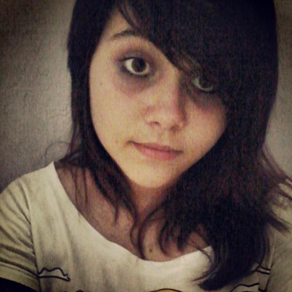 Girl Bieber / @b1_lais