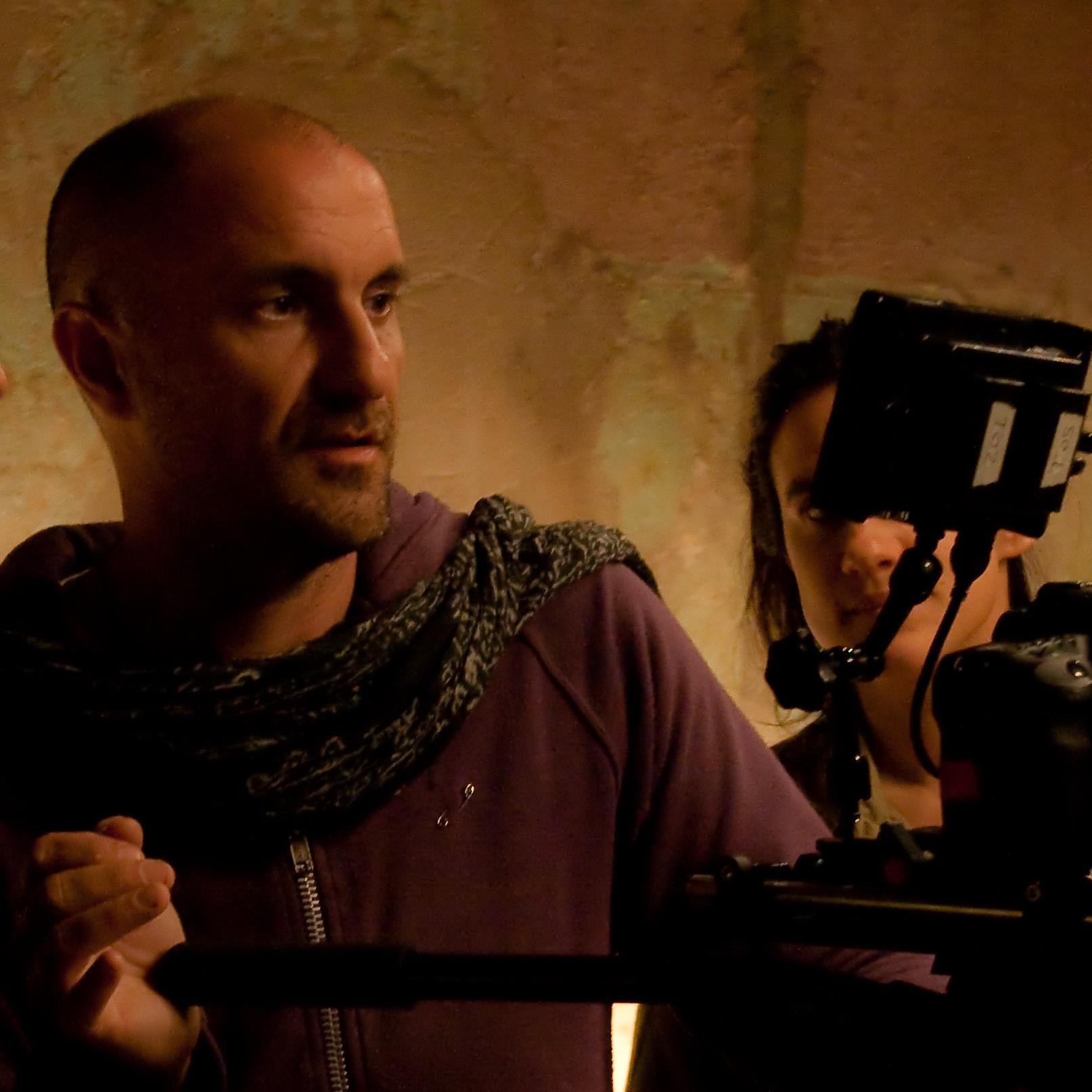 Autor, Director y Productor de cine y series de TV. #serieperfidia #lacasadelmar