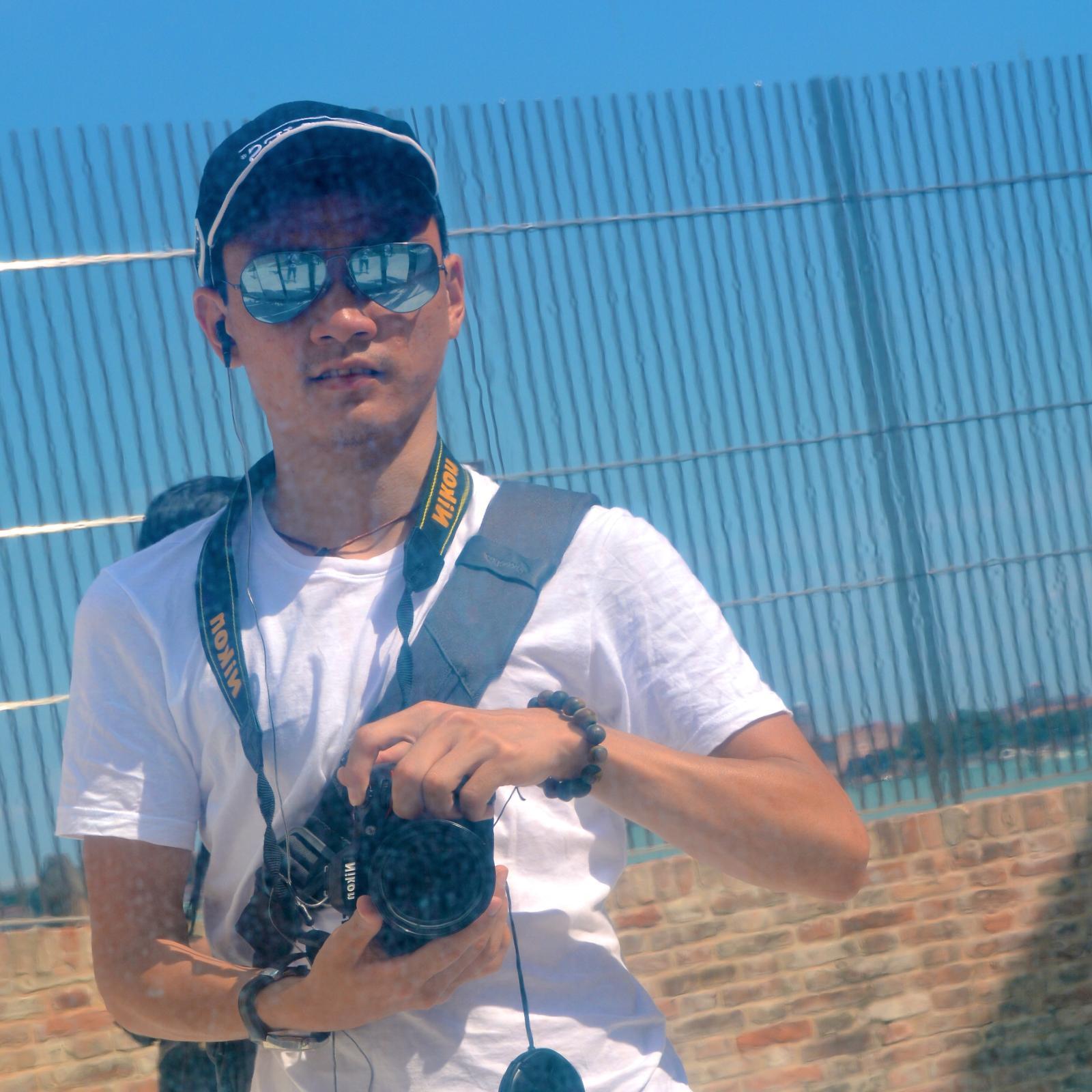 wwongluca's profile picture. 