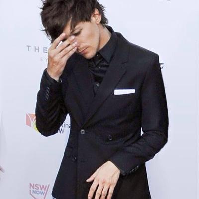 FauxBeast's profile picture. He's my sun, my moon and all the stars.