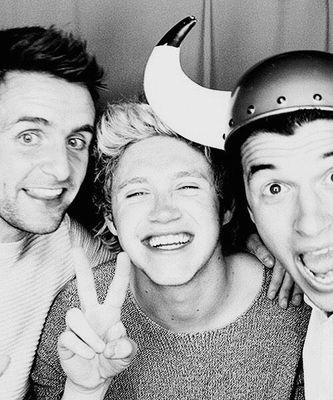 Sonhos são como as estrelas, você não as consegue tocar, mas, se você as segue, elas o levarão ao seu destino     - Liam Payne
