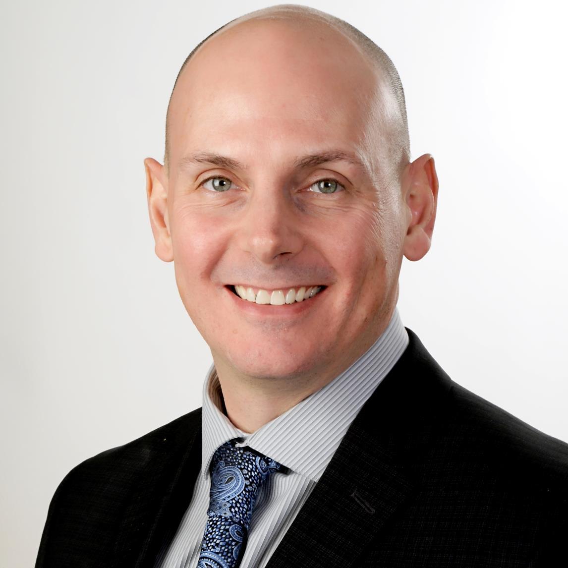 Real estate sales person in Windsor Ontario specializing in residential real estate from resale to new builds in all price ranges
