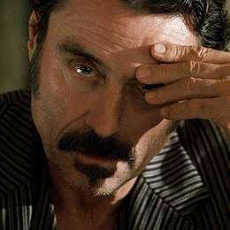 You can't cut the throat of every cocksucker whose character it would improve.  {RP 21+} #Deadwood #BPRP