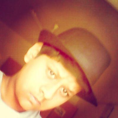 wazzzup Twitter!!!!!!!!!!!So BTW I am new so I have no clue how to use this shizz ......Lol jk xD