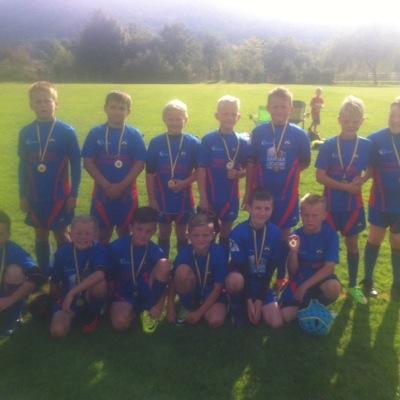 sneg_u10s's profile picture. 