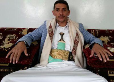 لا تُساوم بكرامتُك من أجلِ حفنةٍ مشاعر ! فالذي لا يعتبرك ربحاً .. لن يعتبرك خسارة 
أيضاً !

تغريدآتي فِ المفضله ~~ شگراً لگل من مرّ من هنا … :)
