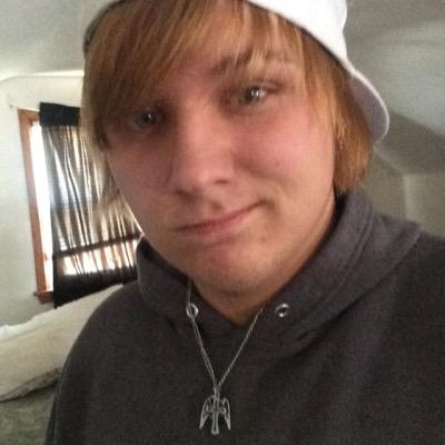 darickstacey's profile picture. 