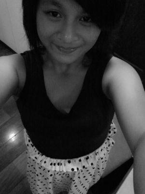 CarolineSiobal's profile picture. No one cares