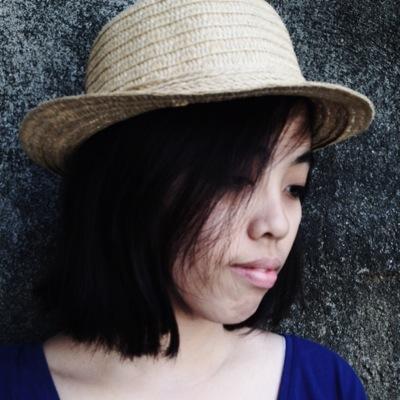 elain_elf's profile picture. An ancient soul in the body of a 20-year-old dreamer.