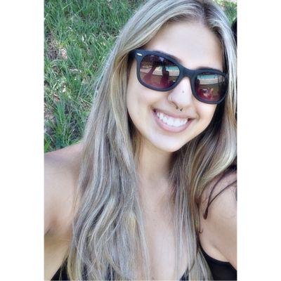 ''A vida é um pêndulo entre o foda-se e o me fodi''