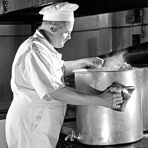 Serving up an infinite hotch-potch recipe four times daily from Project Gutenberg's cookery bookshelf. Bot by @hugovk.