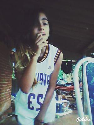 Belieber
face : Bia Almeiida
CHama-lá no whats : 015996814164
Siguio? Sigo de volta :')  insta: @biah_almeiida123