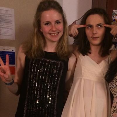 chlecca103's profile picture. 