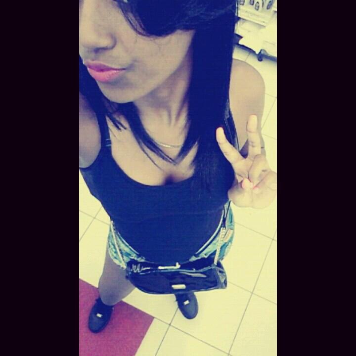 11.   El negroo. .