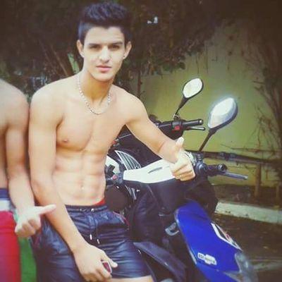 khalilnass10's profile picture. 