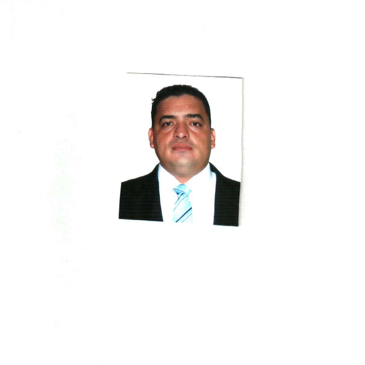 Abogado asesor en Derecho Laboral  cuya misión es prestar un servicio responsable, con prontitud y profesionalidad técnica, a fin de solventar conflictos.