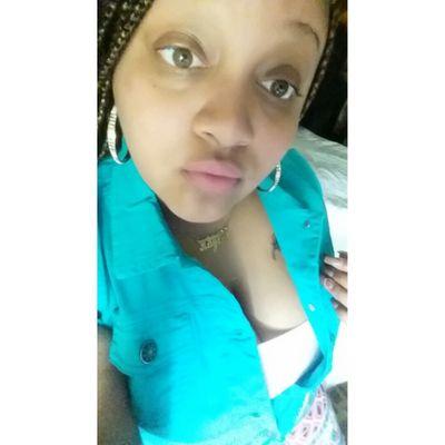 Snapchat: kailovee ; Instagram: kaimonet18