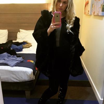 IG: ellen_locke