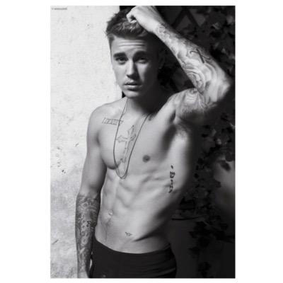 Justin Bieber fan page! Follow if you love Justin! ❤️ Haters goin Hate!