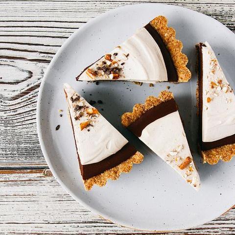 Account Desserts and Sweets Recipes from top brands like #Royal #DrOetket, #McEnnedy, #Vahiné, #GalletaMaria etc!