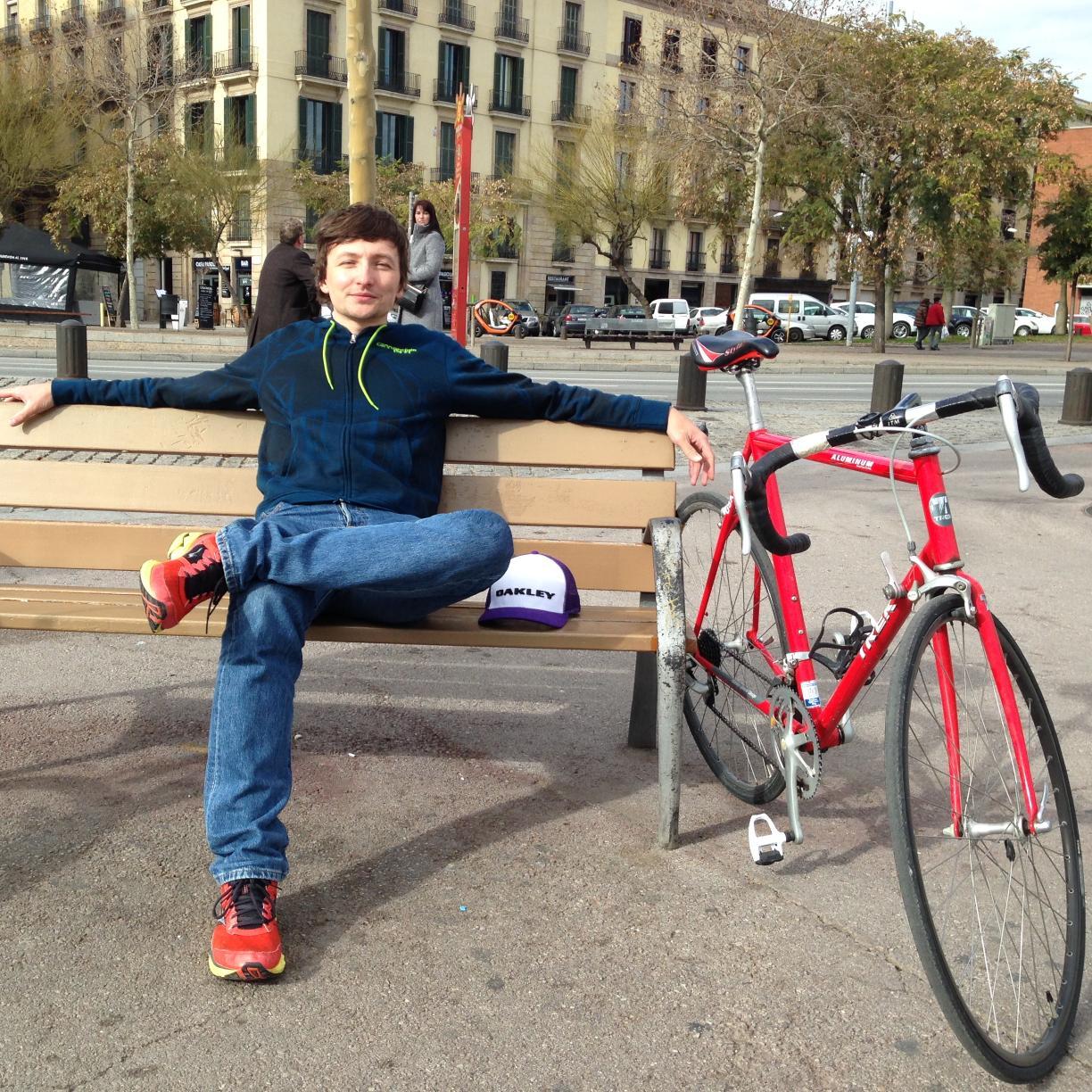 founder of velotooler and sopotra | team director of ccb velotooler uci continental team