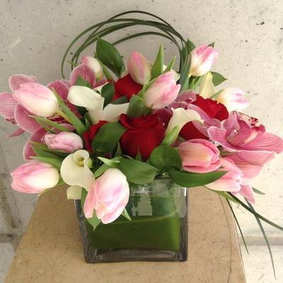 Fuji Floral Design is located in Atlanta at Atlantic Station. We provide high-end, beautiful flowers for any occasion. Let us customize your day!