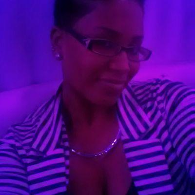 angelavickers29's profile picture. Oklahoma hairstylist!!!! Catch me at THE HAIR CAFE..IN MIDTOWN I♥MIDTOWN #blessedhands