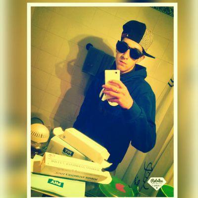Los Errores Se Asumen, Las Experiencias Se Viven con las Criticas Se aprende Y La Vida Se Disfruta!!