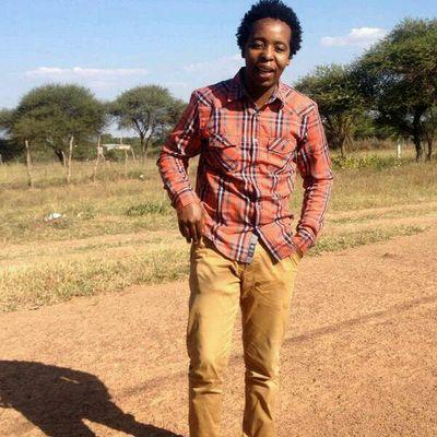 KamogeloLot's profile picture. the hustlers bibble .ideas for the soul....
Village boy who is searching for GOLD