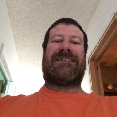 stephenlloren's profile picture. hmmm just ask me, anything you want to know. im single too.