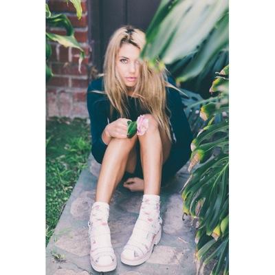 KKG.