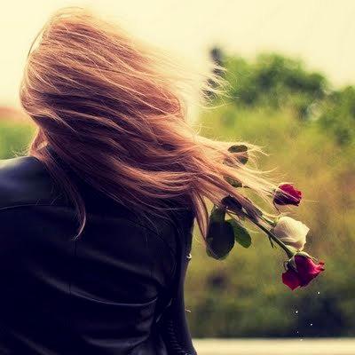 MimSerBia's profile picture. Falar sem aspas, amar sem interrogação, sonhar com reticências, viver e ponto final.