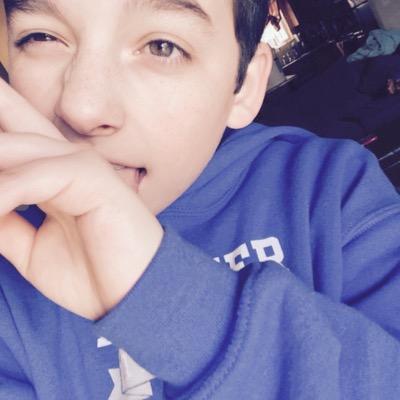 im a tiny elephant☁️ RETWEET THIS LINK: https://t.co/RaZYMGv0Xh