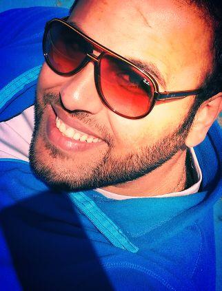 ‏█║▌© OFFICIAL PAGE ©│║▌║│
مستشار قانوني ومحكم شرعي