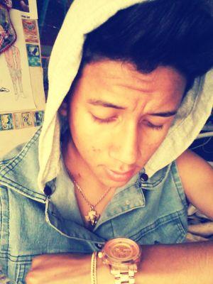 hey! que tal,yo soy fer swaggy,& soy Belieber' boy & coder,bitches 3