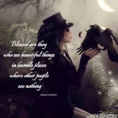 love family, friends and spiritulality (and bad spelling ffs lol)