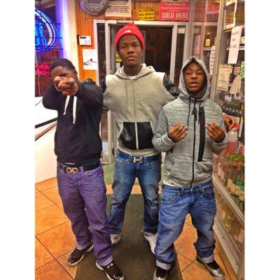 First Off Im Most Like That Nigga Hands Down Middle Finger To The Oppps They Some Damn Clown Nigga Run Up⇧On Me He Gone Get Blammed Down ⇩#GrimmeyGang We Up Nex