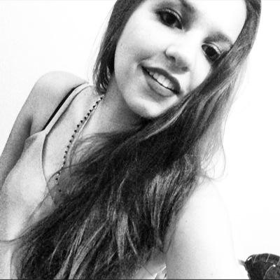 Raquel_Bonani's profile picture. A alegria está na luta, na tentativa, no sofrimento envolvido. Não na vitória propriamente dita.