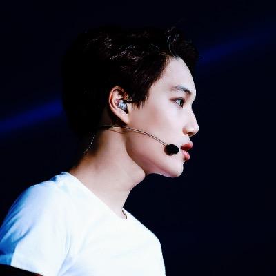 @KOREANSHJT gave you this free follow so please follow her back