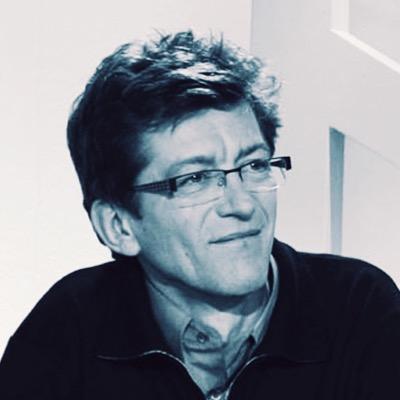 Depuis 1987 à Voiles et Voiliers. Gallimard, Libération. Co commissaire de l’exposition « En solitaire autour du monde » oct 24 à mars 25 au Musée de la Marine.