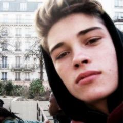 FLachowskiMM's profile picture. Model.